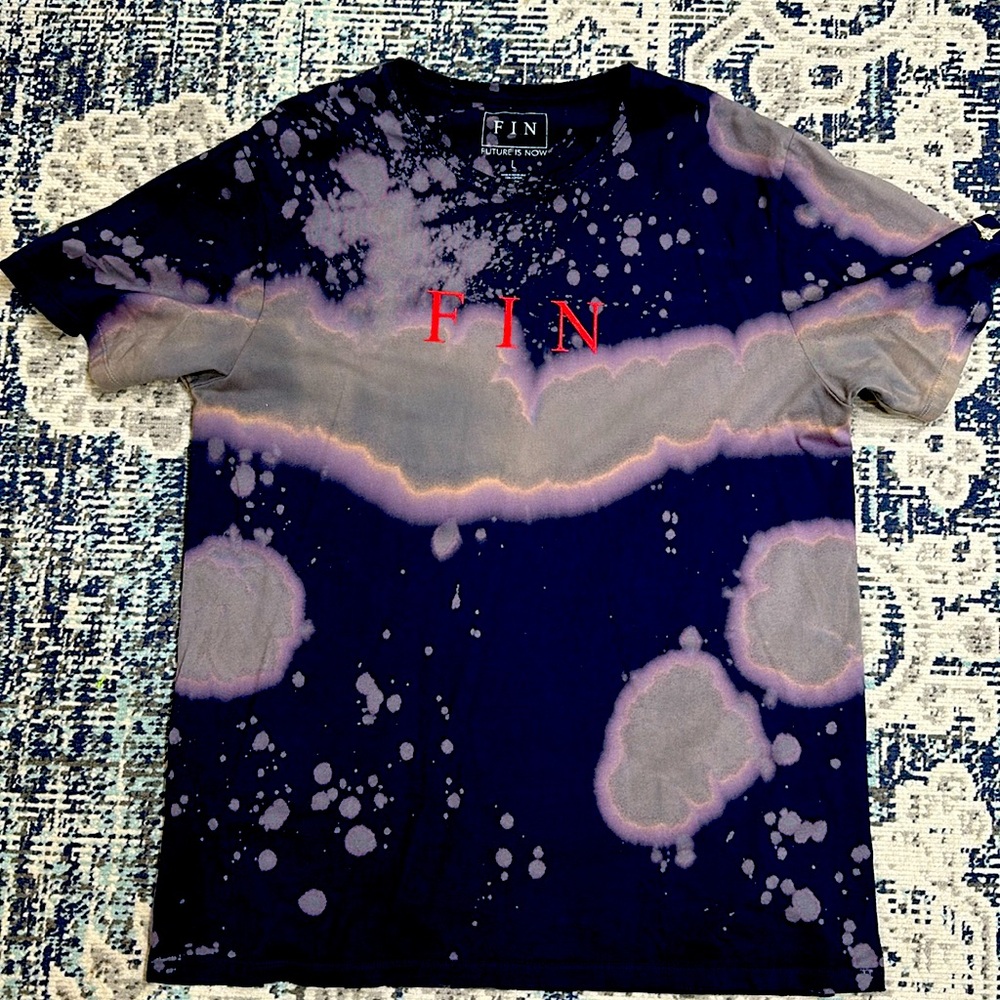 Fin t shirt